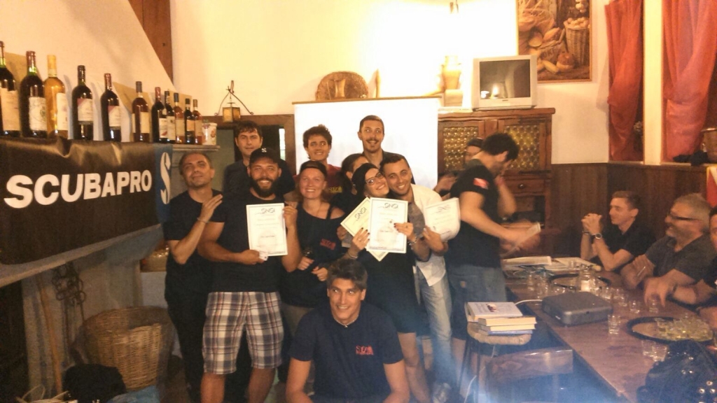 0164bf49947b7b752d6c090ff2c95540f1899e05ab